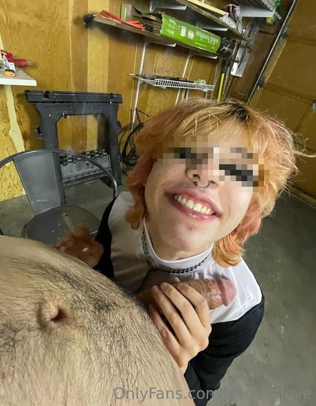 Naken lekkede OnlyFans-bilde av Herfirstlove