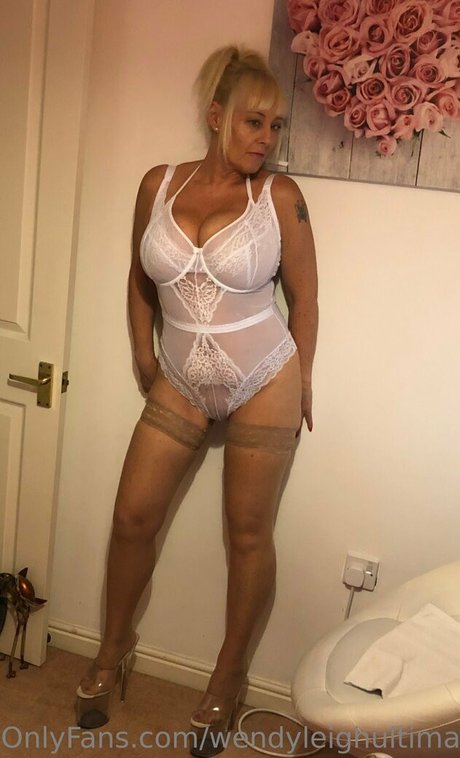 Naakte gelekte OnlyFans-foto van Wendyleighultimatevip