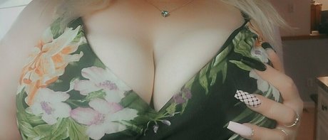 Kinkykitadoll