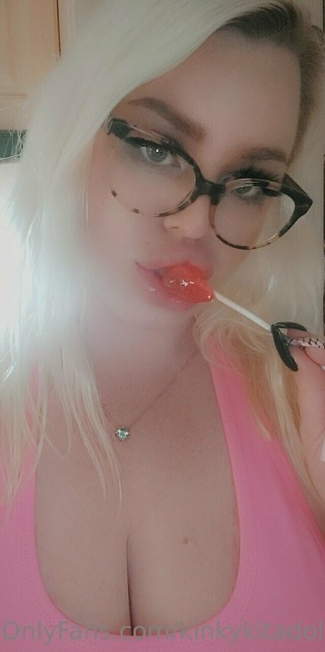 Kinkykitadoll