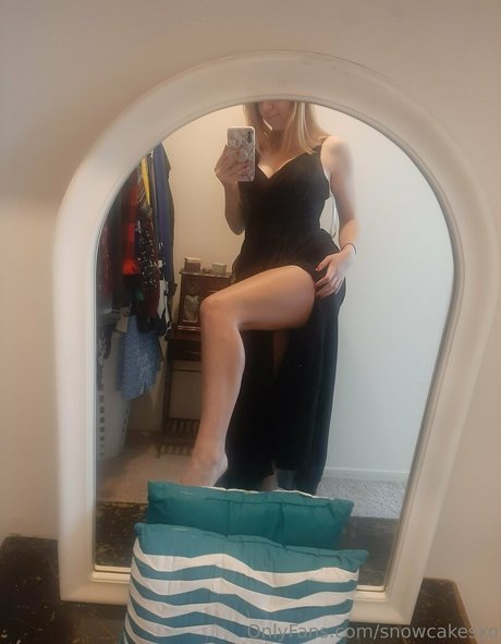Nacktes geleaktes OnlyFans-Foto von Snowcakesxo