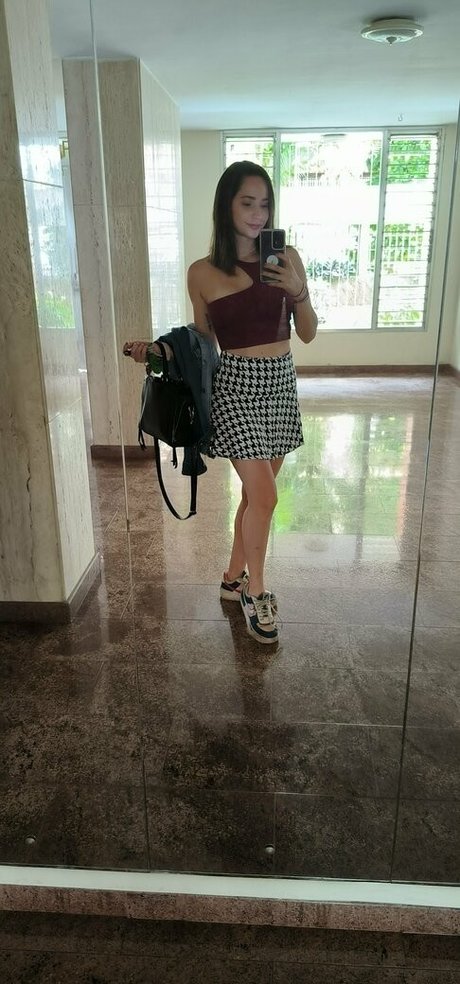 Tinavalentinafree