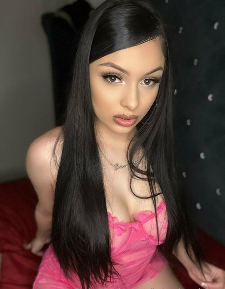 Nacktes geleaktes OnlyFans-Foto von Lainabaabyxo