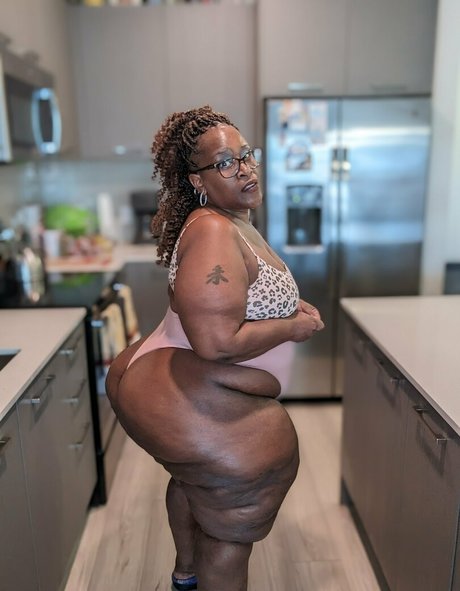 Msthickerthan