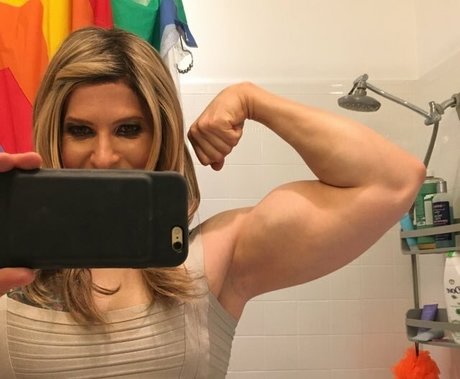 Eva The Supergirl