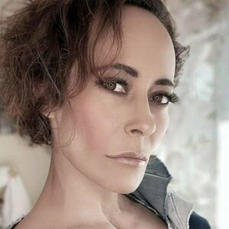 Naken lekkede OnlyFans-bilde av Elena Neufeld