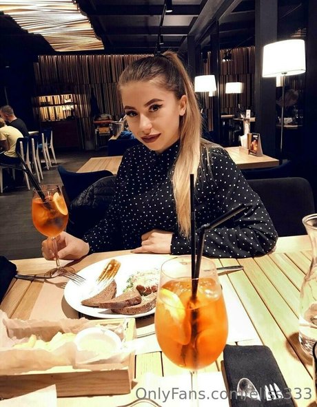 Naken lekkede OnlyFans-bilde av Eliss333