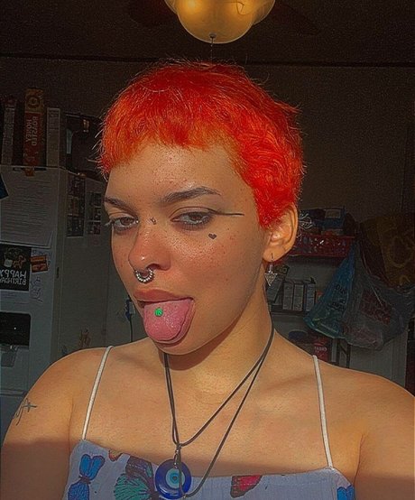 Naken lekkede OnlyFans-bilde av Rinnn777