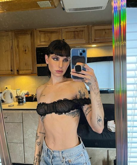 Lilith Czar