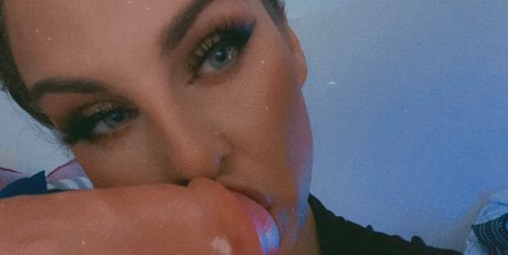 Alaston vuotanut OnlyFans-kuva Theaudreymac