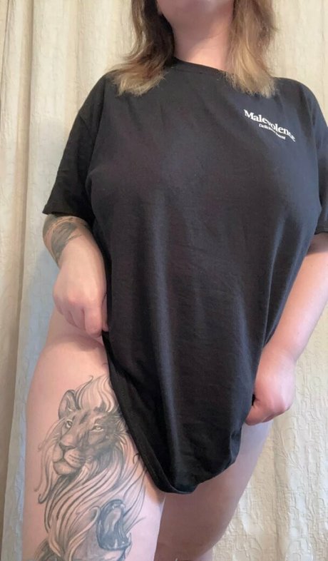Nahá fotka uniklých OnlyFans od Ravenescence