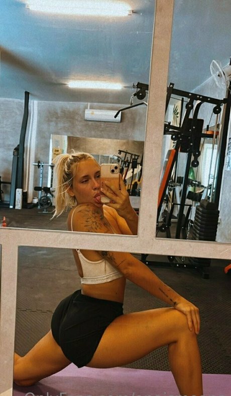 Sianaanaom