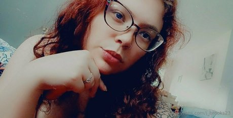 Nahá fotka uniklých OnlyFans od Trichomeskye