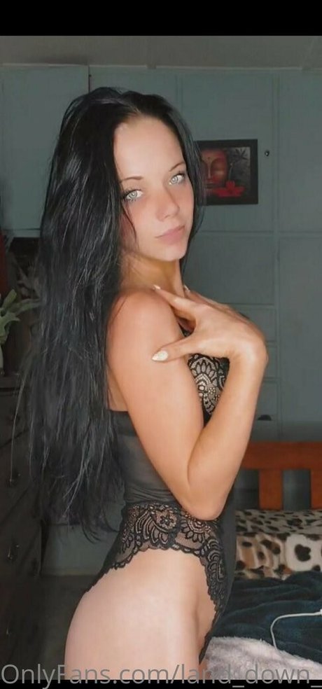 Naken läckt OnlyFans-bild av Landdownundergal