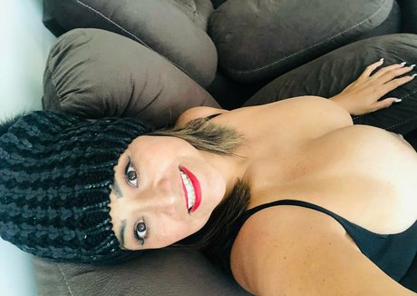 Nahá fotka uniklých OnlyFans od Mirandaplant