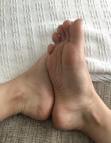 Обнаженная фотография утечки OnlyFans от Perfectteenfeet