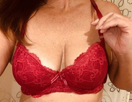 Naken läckt OnlyFans-bild av Sexysisiu