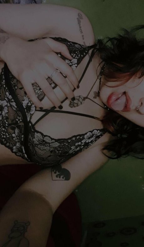 Nacktes geleaktes OnlyFans-Foto von Conniestone