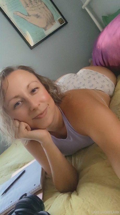 Naken lekkede OnlyFans-bilde av Freecoochie