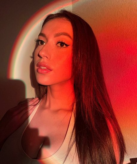 Nahá fotka uniklých OnlyFans od Clara Gomez