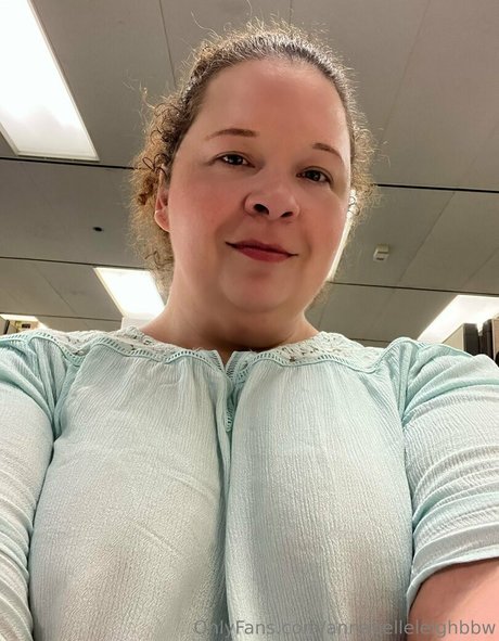 Annabelleleighbbw