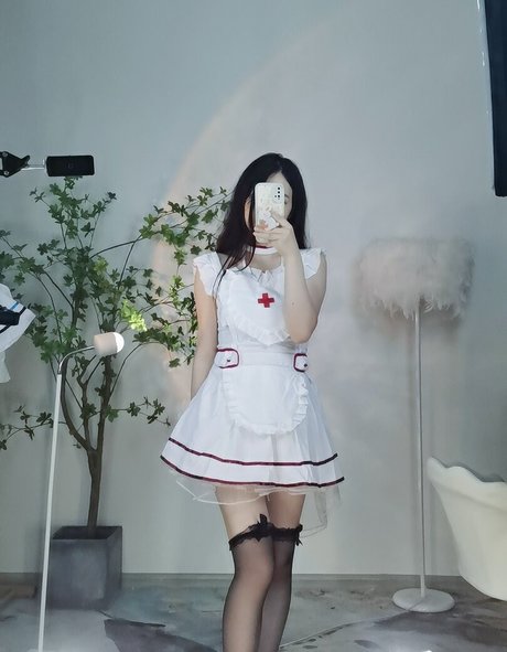 Naken lekkede OnlyFans-bilde av Welfarebuy
