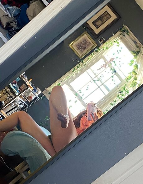 Naken lekkede OnlyFans-bilde av Ucanthandlemia