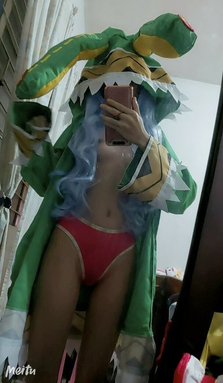 Nahá fotka uniklých OnlyFans od Maika Yinghua