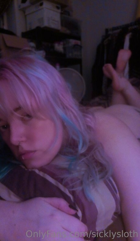 Nahá fotka uniklých OnlyFans od Sicklysuccubus