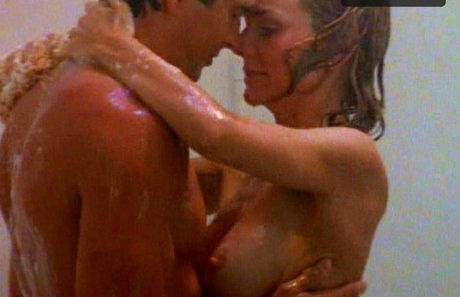 Barbara Alyn Woods