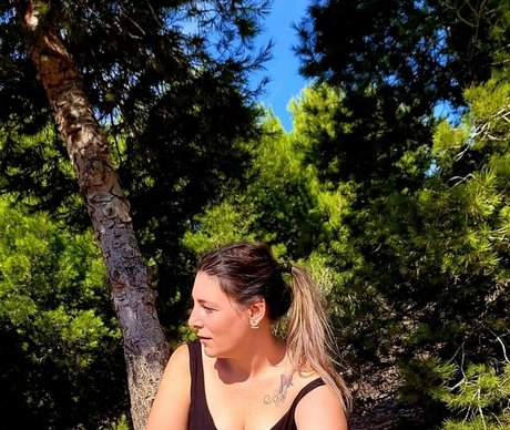 Naken lekkede OnlyFans-bilde av Aniwan