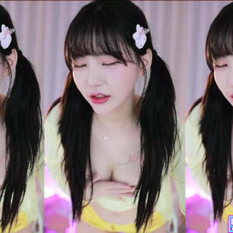 Chujeong OnlyFans 유출 누드 사진