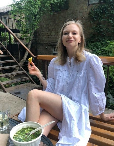 Annie Kinshova