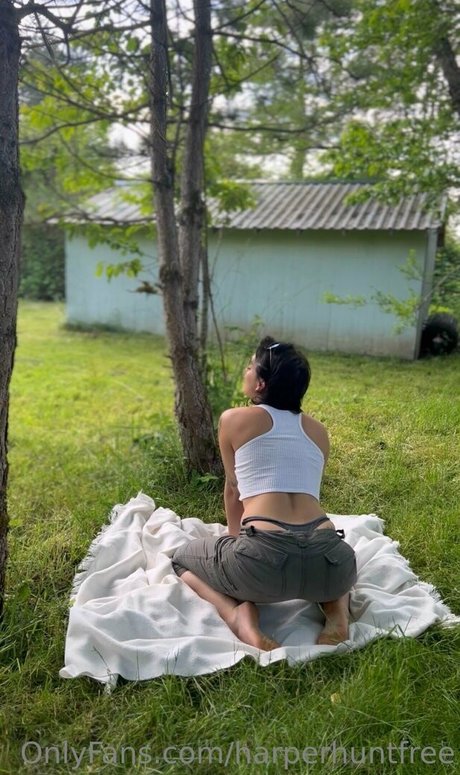 Naken lekkede OnlyFans-bilde av Harperhuntfree