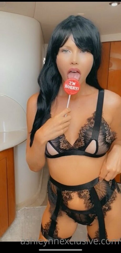 Ashleybelle