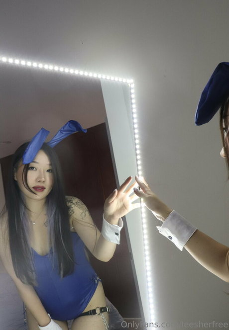 Naken lekkede OnlyFans-bilde av Leesherfree