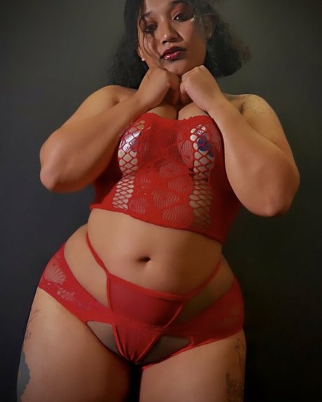 Naken läckt OnlyFans-bild av Therealbunnzbaby