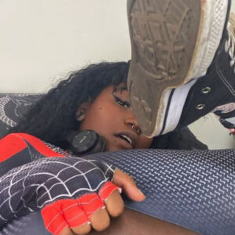 Naken läckt OnlyFans-bild av Afro Gaybe
