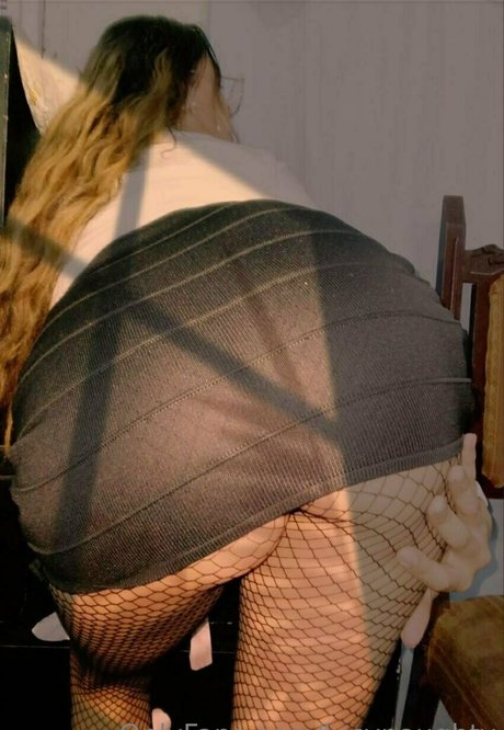 Alaston vuotanut OnlyFans-kuva Lucynaughty