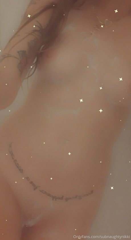 Naken lekkede OnlyFans-bilde av Haileynicolex0x