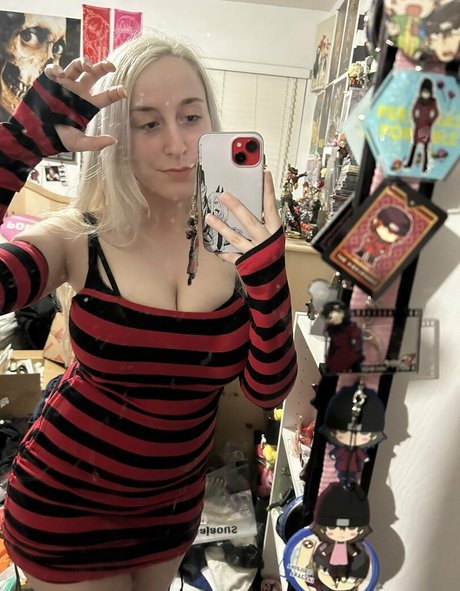 Foto di nudo di fuga di OnlyFans di Kyloquinn