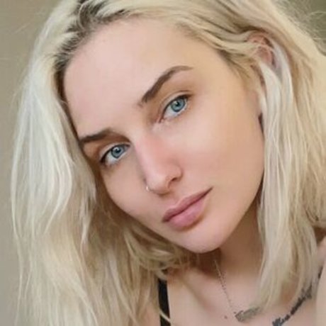 Naken läckt OnlyFans-bild av Indianathegirl