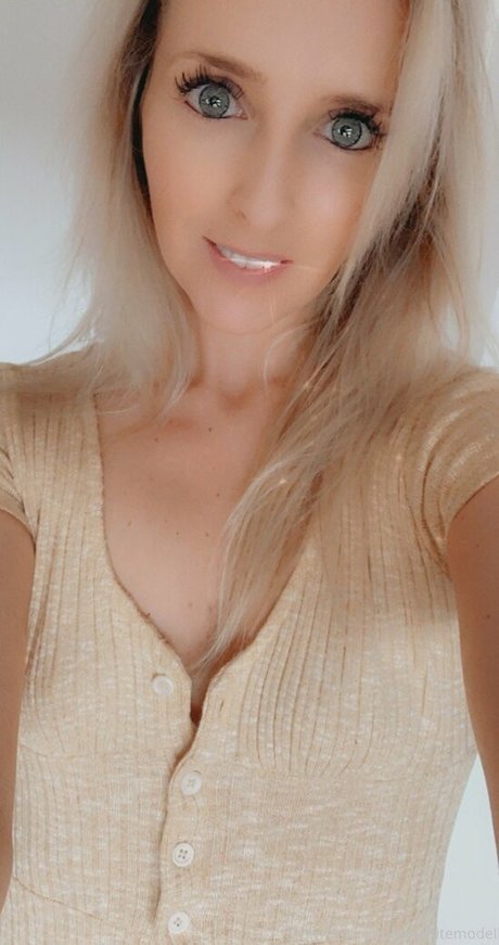 Bexwhitemodel