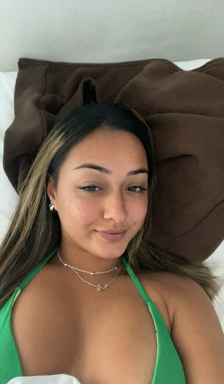 Isha Mariyah OnlyFans泄露裸照