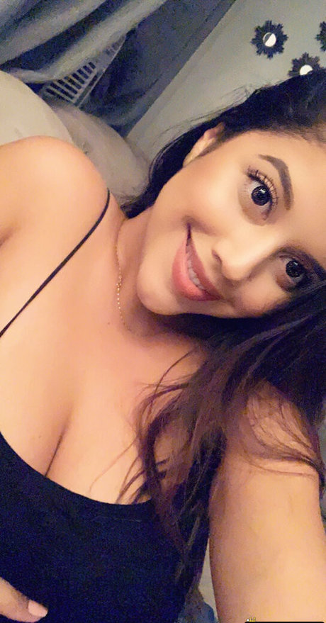 Nacktes geleaktes OnlyFans-Foto von Rocio Aponte