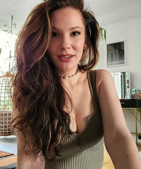 Naken lekkede OnlyFans-bilde av Jess Mcdonell