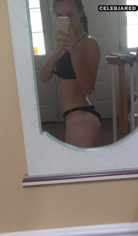 Naken lekkede OnlyFans-bilde av Kate Waltz