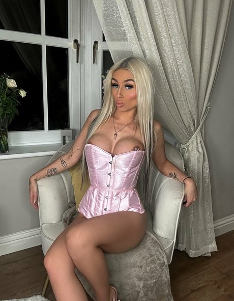 Naken lekkede OnlyFans-bilde av Megan Smith