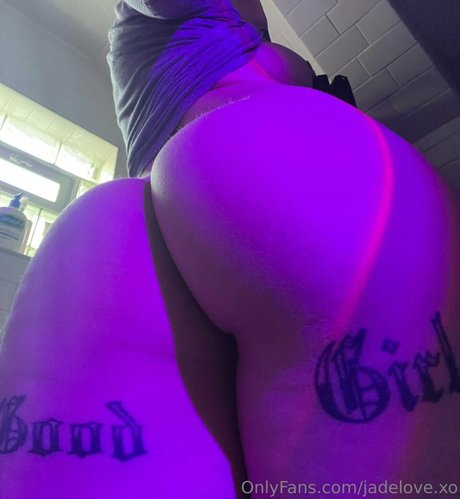Jadelovexo