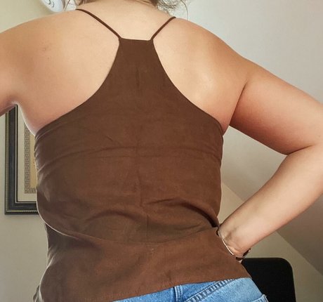 Naken lekkede OnlyFans-bilde av Elena Sophia Nicolosi